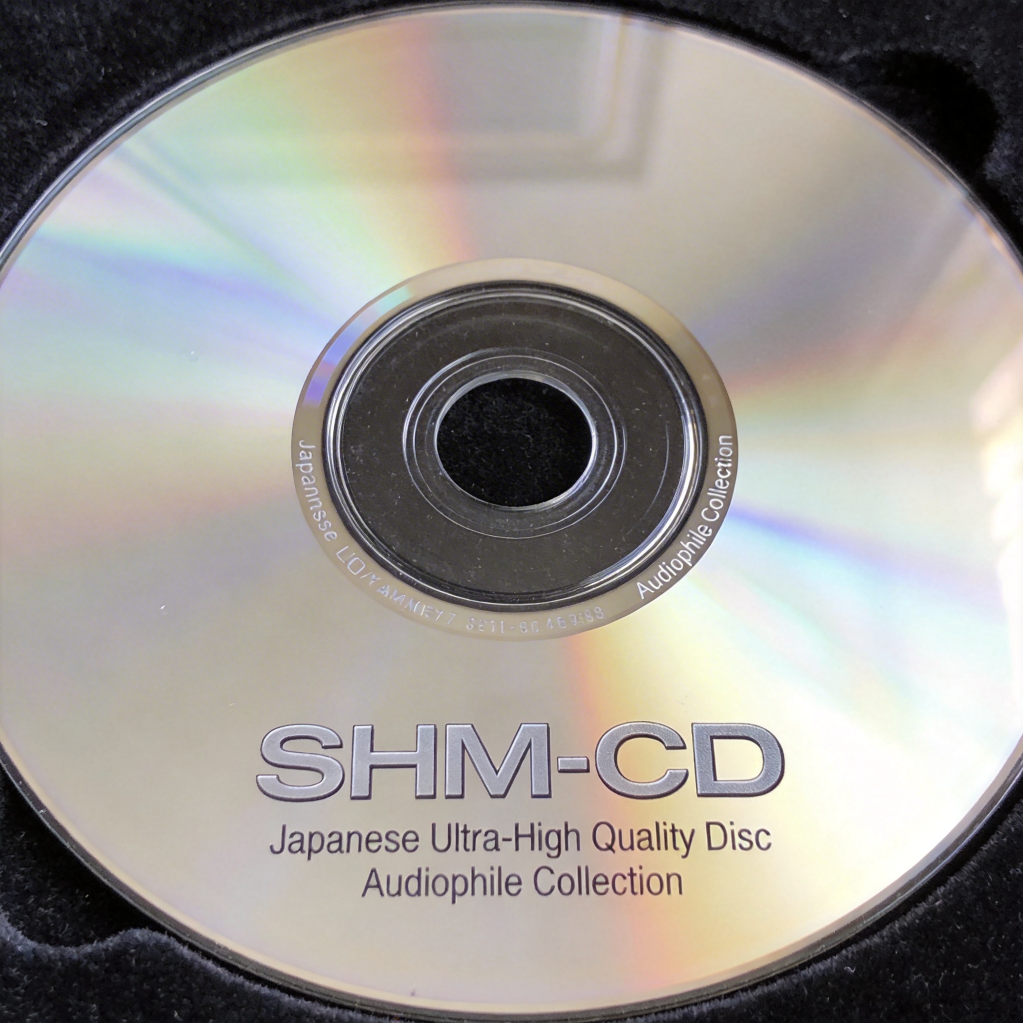 SHM-CD